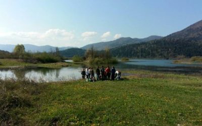 Vabilo na Jezero je – jezera ni